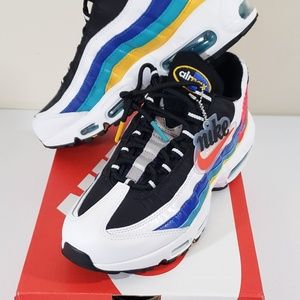 Nike Air Max 95 SE Windbreaker